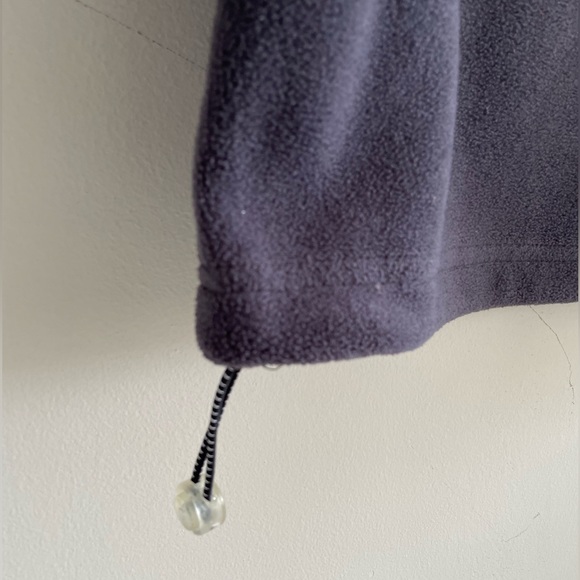 *Prototype* Fleece Pullover - Picture 3 of 6